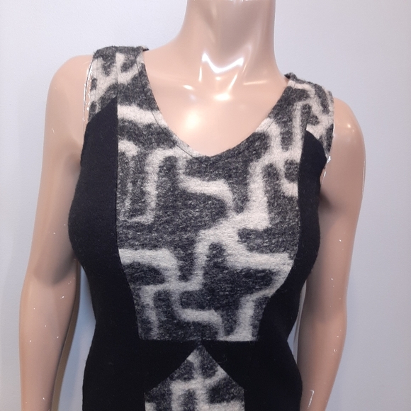 NEW Clements Ribeiro Portobello Wool Shift Dress Geometric Sleeveless Vneck - Picture 3 of 14